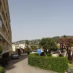 Cannes Vue Mer Parking Climatisation Chambre Separee