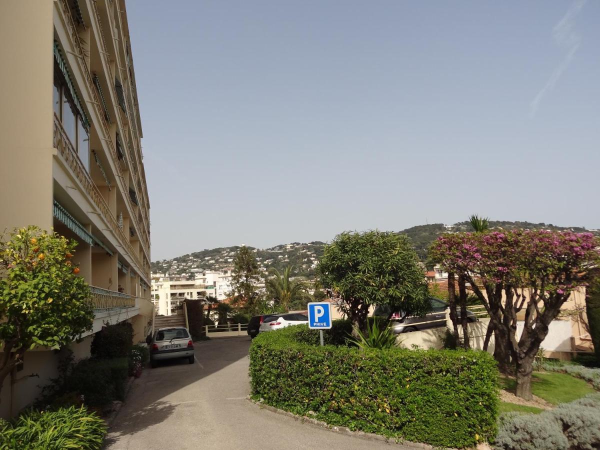 Appartement Vue Parking Climatisation Separee Cannes